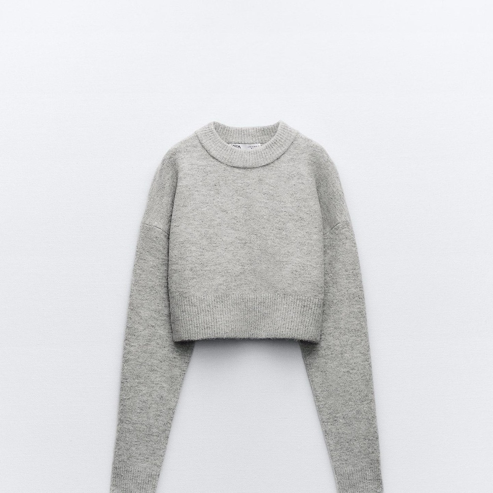 Zara Gray Cropped Sweater sz L